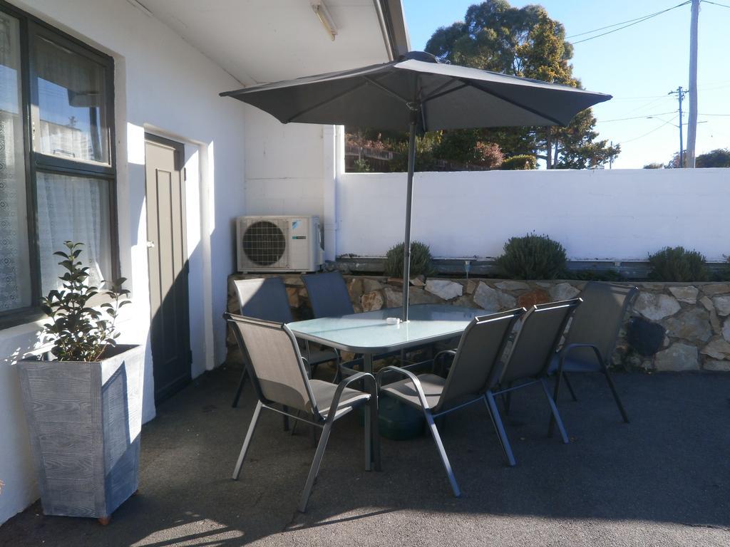 White Manor Motel Cooma Exterior foto